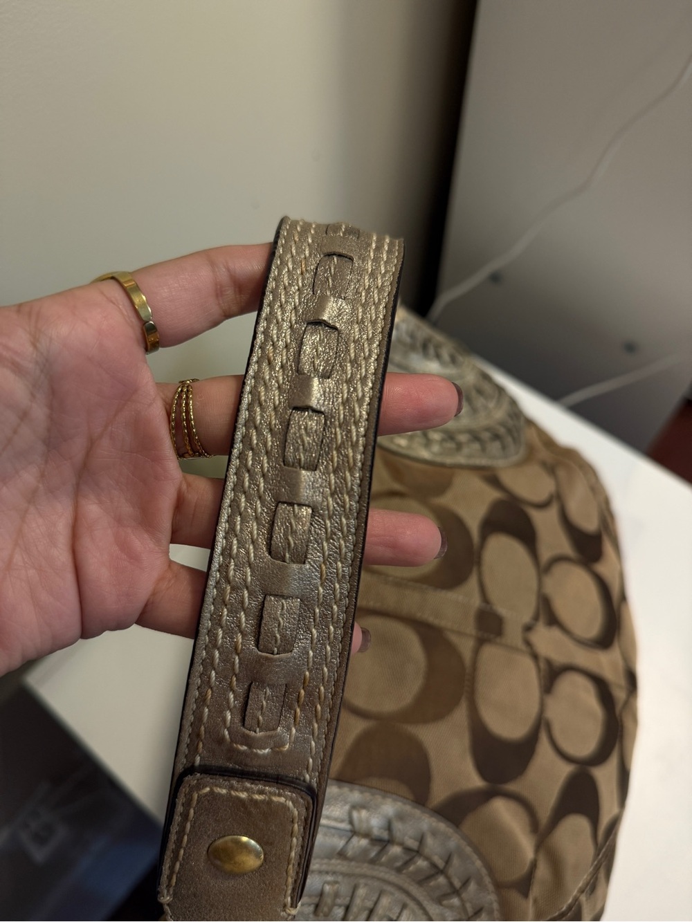 Coach Bag - Picture 3 of 13